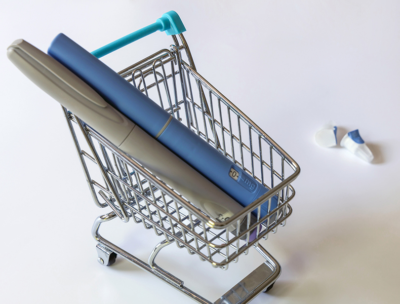 Insulin injection pen or insulin cartridge pen for diabetics