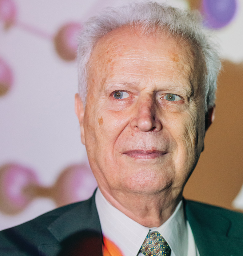 professor emeritus Levente Diosady, the recipient of the 2025 IFT Lifetime Achievement Award in Honor of Nicolas Appert
